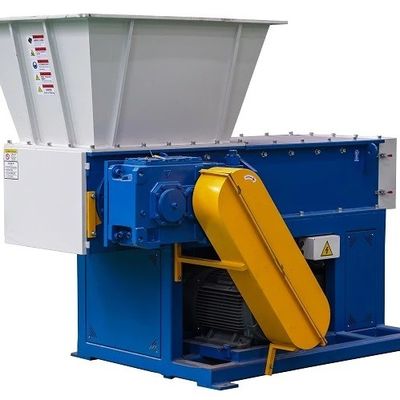 Max.Capacité de production kg/h 17000 Déchiqueteuse à axe unique en plastique pour déchiqueter les os