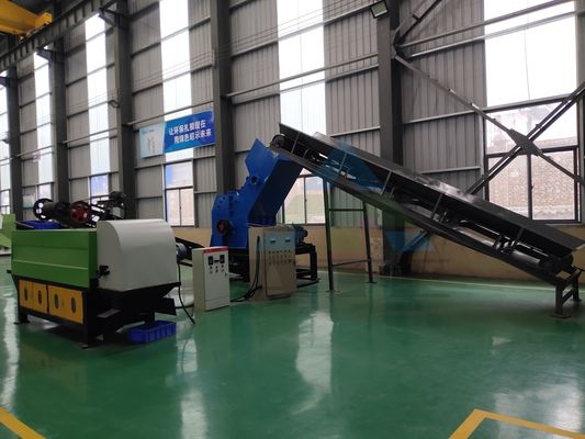 Machine de concassage de carrosserie de voiture pour les ateliers de matériaux de construction
