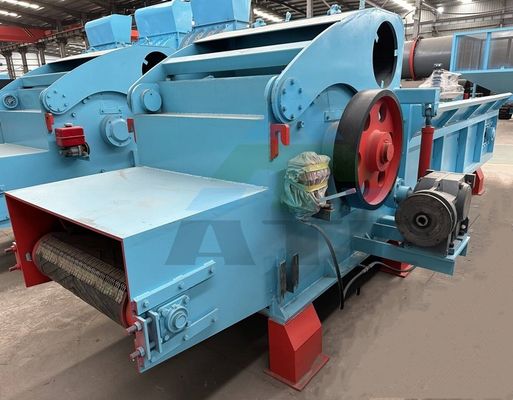 Pipeline automatique de broyeur pour broyer efficacement les bûches de bois et fabriquer de la sawdust