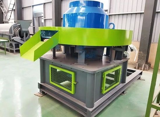 Recyclage des déchets solides Machine de fabrication de granulés de tissu pour le combustible dérivé des déchets de plastique RDF