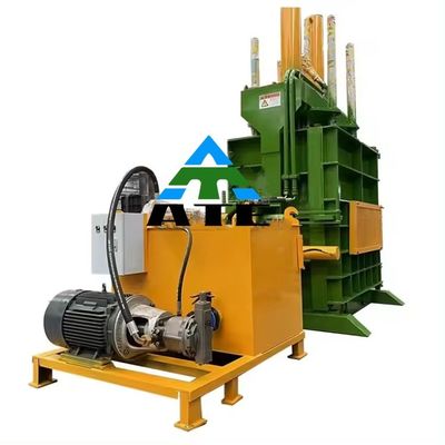 Presses hydrauliques verticales pour les déchets de bouteilles en plastique pour animaux de compagnie Les pneus et les déchets de papier