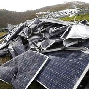 Machine de recyclage des déchets de panneaux solaires