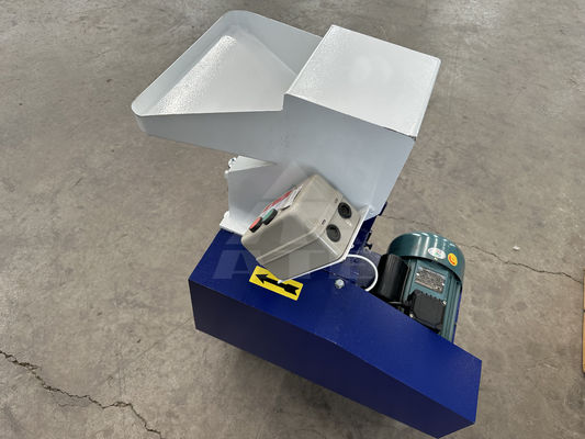 Type de plastique Machines de recyclage de PP/PE Prix des bouteilles en plastique machines de concassage de déchets