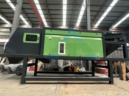 Machine de tri des métaux non ferreux avec avantage d'emballage en bois et de fonctionnement facile