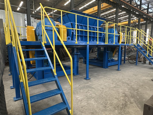 Blades de déchiquetage industriel pour une utilisation facile Déchiquetage des pneus de déchets Œuvres de construction
