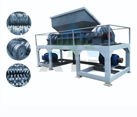Machine à déchiqueter à double arbre pour la déchiquettage des déchets métalliques dans la ligne de production de miettes de pneus