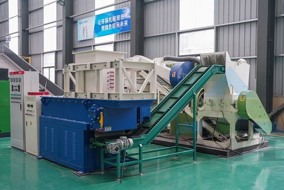 Machine à granuler du fil de cuivre de capacité 3000L/h pour le recyclage des déchets métalliques à haute automatisation