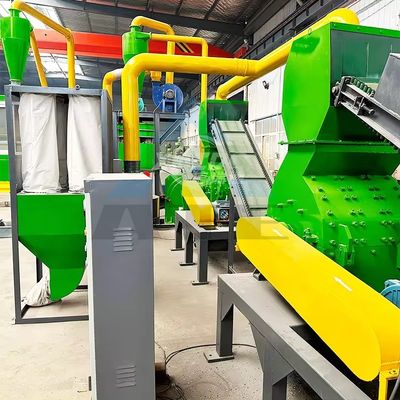 Machine de recyclage de panneaux solaires pour la séparation des déchets de circuits imprimés PCB