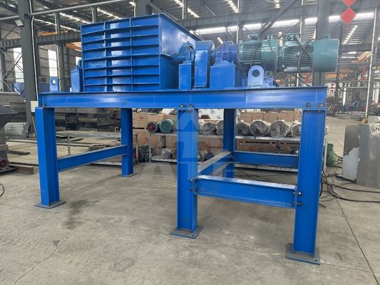 Équipement de recyclage révolutionnaire Équipement de tri des ordures avec machine à casser des sacs