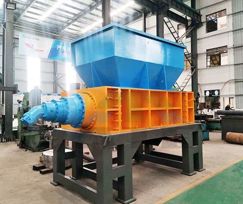 Machine de déchiquetage de plastique séparant les déchets de radiateurs de climatiseur rapidement et facilement