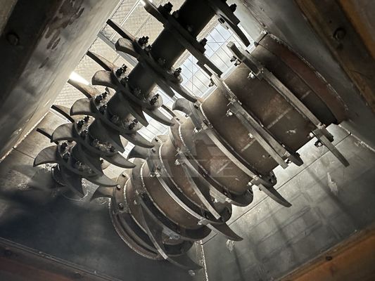Maintenance sur le terrain Machine de rupture de sacs en plastique pour équipement de tri des ordures domestiques