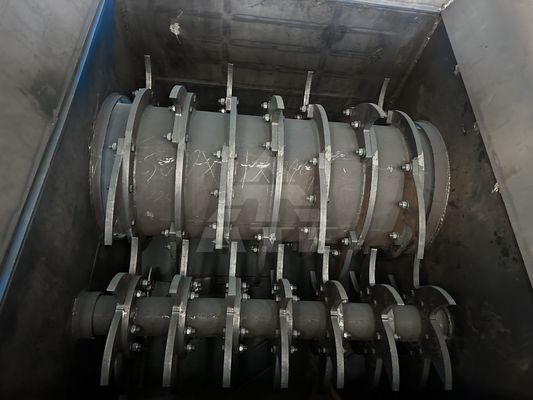 Maintenance sur le terrain Machine de rupture de sacs en plastique pour équipement de tri des ordures domestiques