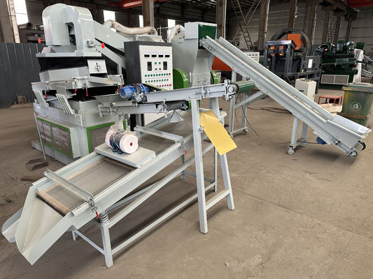 Granulateur de câbles de fil de cuivre en ferraille Stripper de cuivre pour le recyclage des déchets de fil électrique