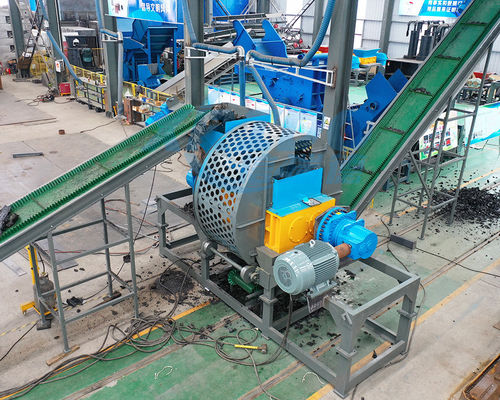 Machine de déchiquetage de pneus pour pneus en fil 2200 kg Poids Conception durable