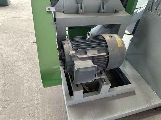 Granulateur de fil de câble de cuivre Machine de riz de cuivre Machine de recyclage de fil avec décapants de fil