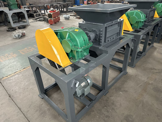 Mini machine à déchiqueter des déchets métalliques multifonctionnels pour les magasins alimentaires et le recyclage du plastique