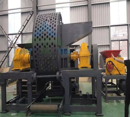 Machine de concassage de pneus à haute productivité de 2-3 tonnes pour le recyclage des déchets de pneus