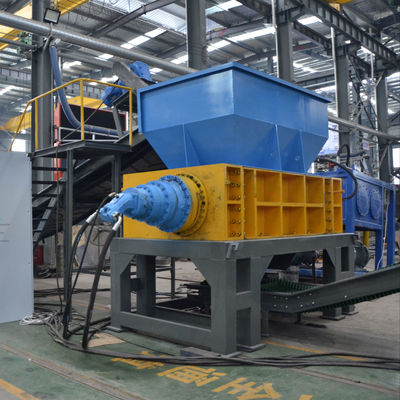 Industrie du recyclage du caoutchouc Machine de recyclage automatique de pneus à haute production pour la poudre de caoutchouc