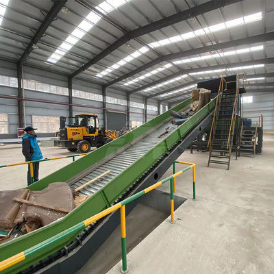 Déchiqueteuse à double arbre pour les déchets métalliques et les plastiques ménagers 1-10 cm Produit final facile