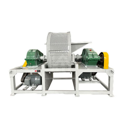 Machines de déchiquetage de pneus en caoutchouc en plastique à double arbre 5000 kg