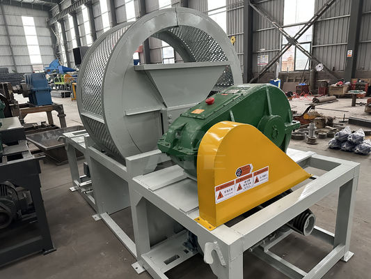 Machines de déchiquetage de pneus en caoutchouc en plastique à double arbre 5000 kg