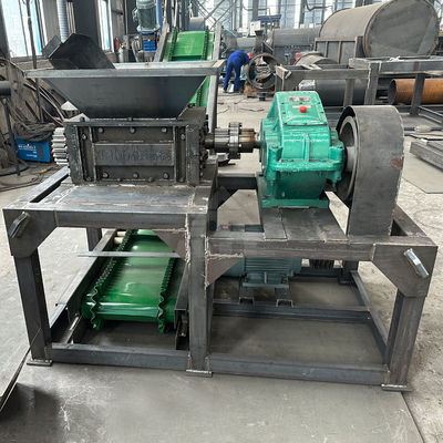 Déchiqueteuse à puissance unique de 50 kW pour les besoins de désintégration du papier plastique et des déchets métalliques