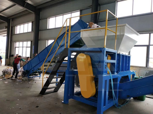 Déchiqueteuse en plastique à un seul arbre pour le recyclage du bois et du carton