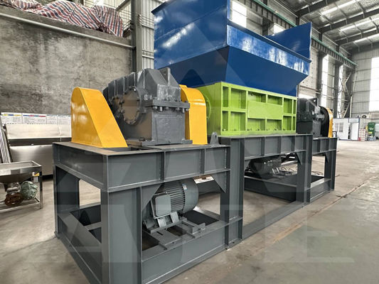 Longue durée de vie Déchiqueteur à double arbre pour déchets métalliques plastiques en bois, verre et bouteille