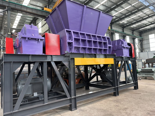 Machine à déchiqueter à double arbre pour le recyclage de câbles de cuivre et de canettes d'aluminium en 2000