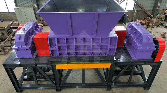 Compact à deux arbres de type 2000 Scrap Metal Disque dur en plastique Shredder Carton Shredder Machine