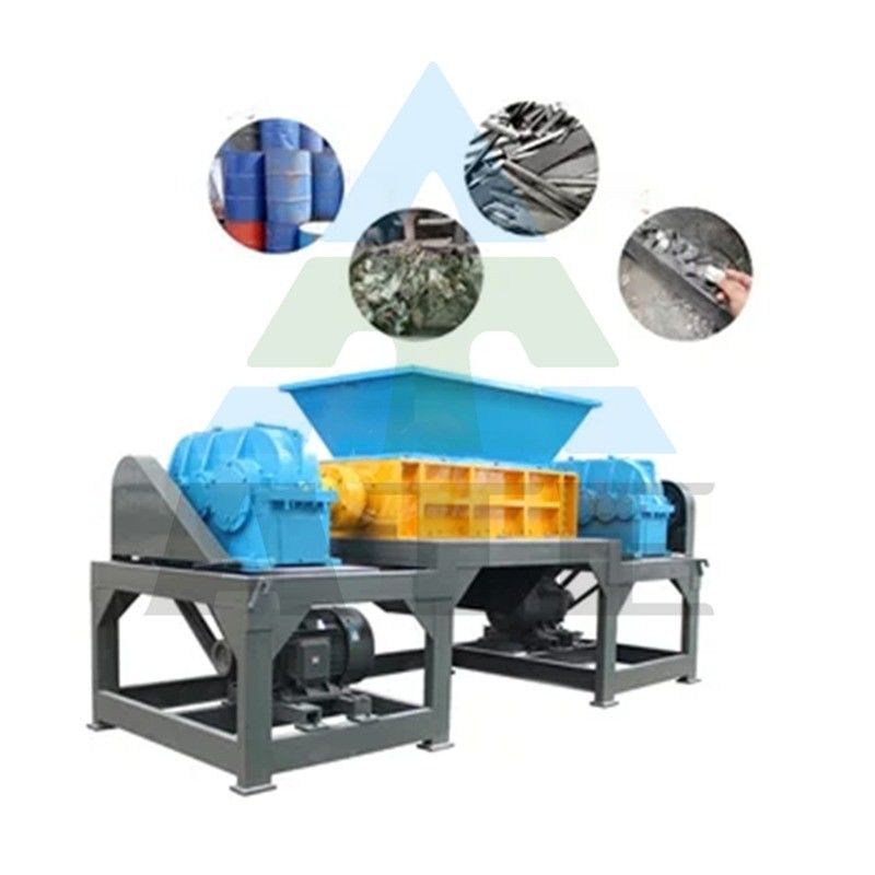 Déchiqueteuse à double arbre de 30 kW pour le déchiquettage des déchets de plastique dans les usines de recyclage de pneus