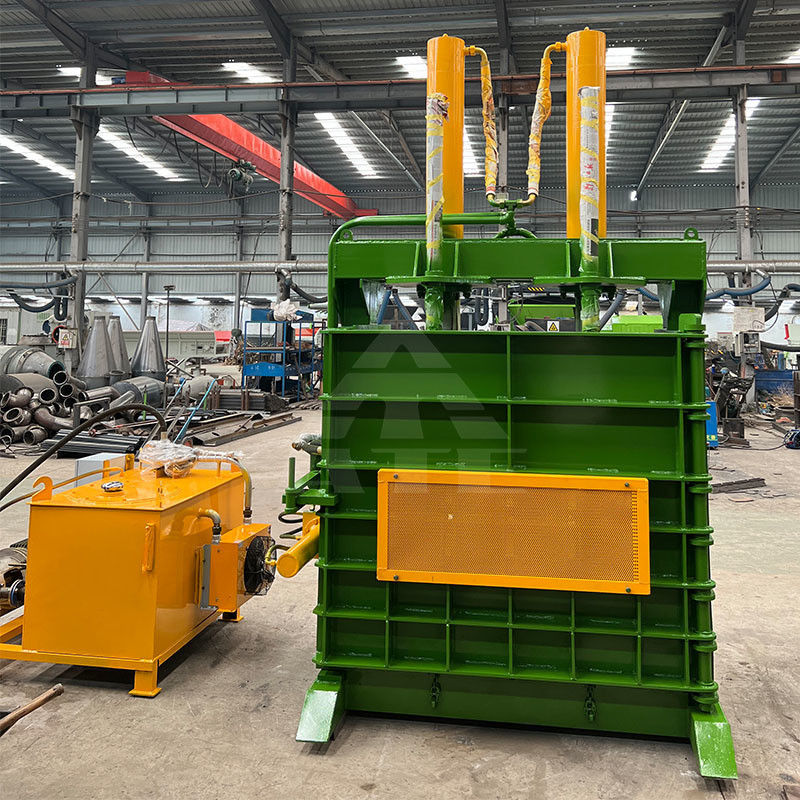 La balise hydraulique verticale à bande en acier plastique est la solution idéale pour le balisage des pneus automobiles